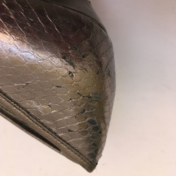 ENZO ANGIOLINI SILVER SNAKESKIN PEEP TOE HEELS - Picture 3 of 8